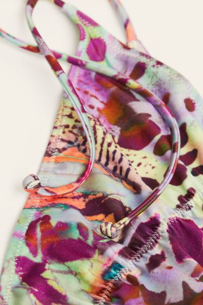 Tie tanga bikini bottoms | H&M (UK, MY, IN, SG, PH, TW, HK)