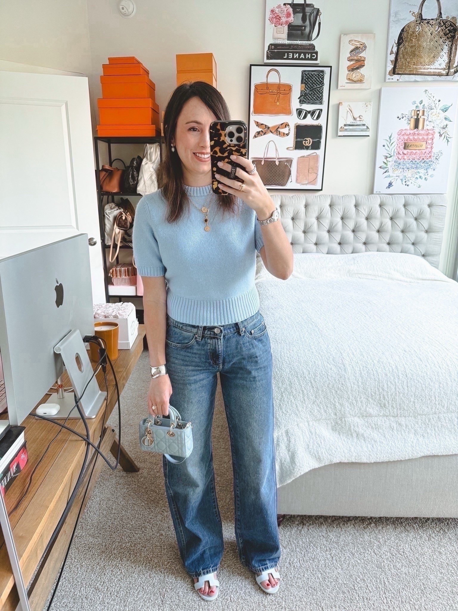 Short sleeve cashmere sweater (xs), baggy jeans (25)




#LTKSeasonal #LTKootd #LTKFindsUnder100