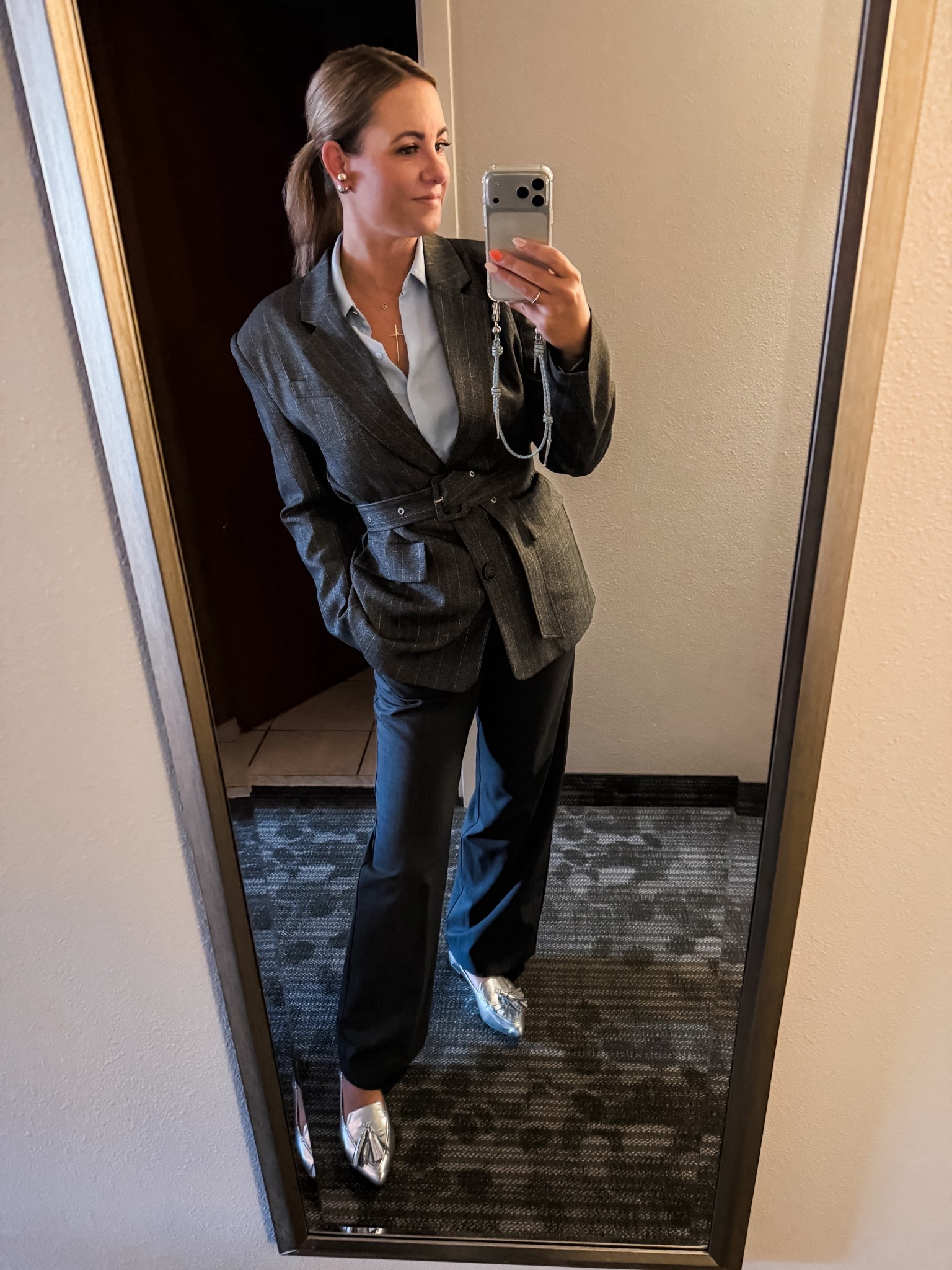 Latest work ‘fit // business wear, corporate look, work outfit, business professional

#LTKWorkwear #LTKOver40