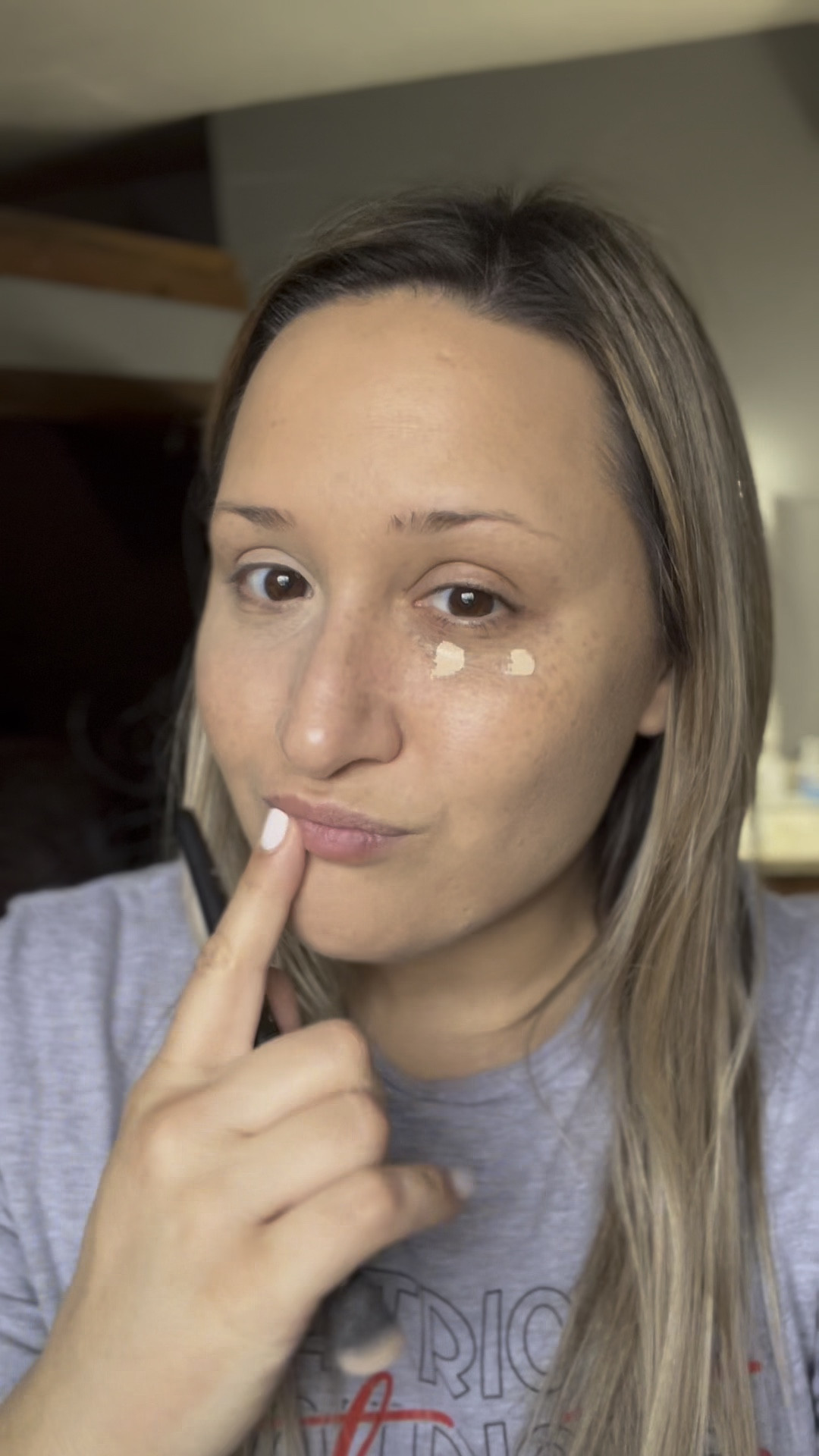The only under eye concealer I’ll use! 

#Makeup
#GRWM
#Tarte
#Sephora

#LTKWatchNow #LTKStyleTip #LTKBeauty