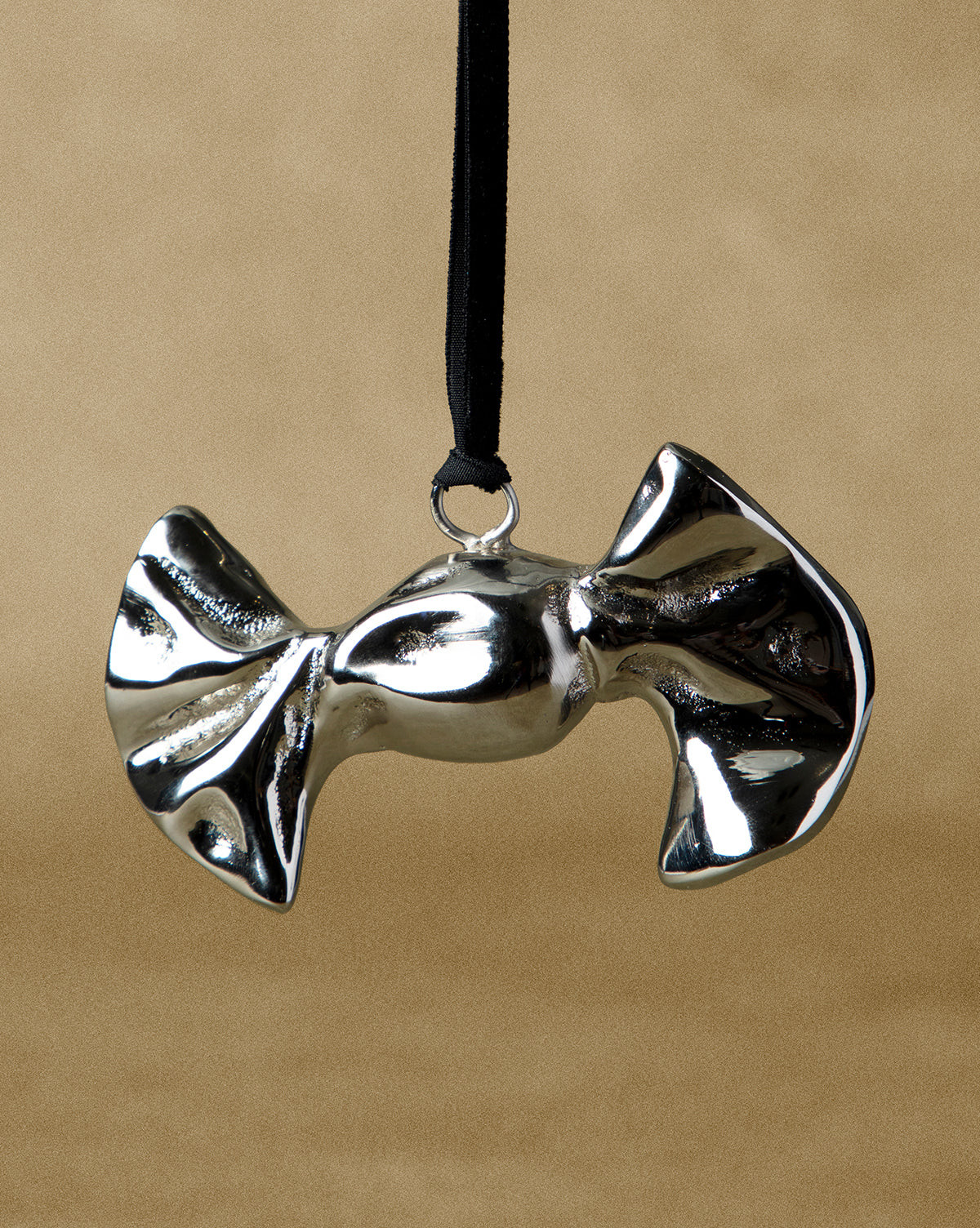 Silver Bonbon Ornament | McGee & Co. (US)