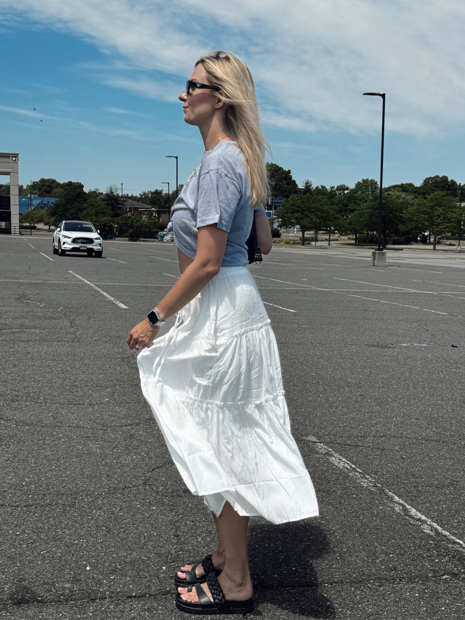 🌟 Summer concert outfit idea 🌟
• Midi white skirt
• Flowy skirt
• Rolling Stone tee
• Concert tee

 #WalmartFashion
Summer concert outfit idea • midi white skirt • flowy skirt • Rolling Stone tee • concert tee

#LTKxWalmart #LTKSummerSales #LTKSaleAlert