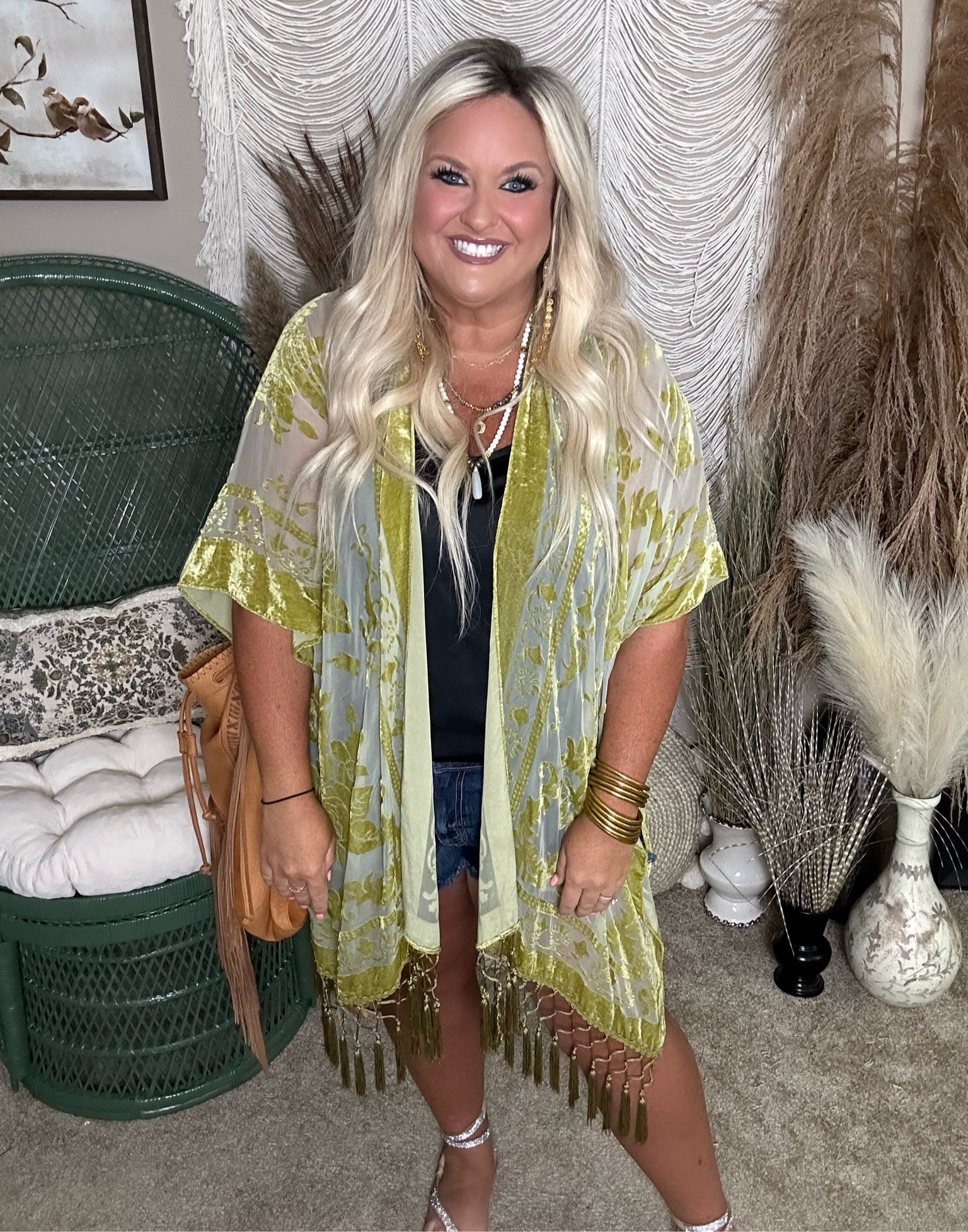 My ootd!
Kimono Shop KC - I can get more!

#LTKSeasonal #LTKMidsize