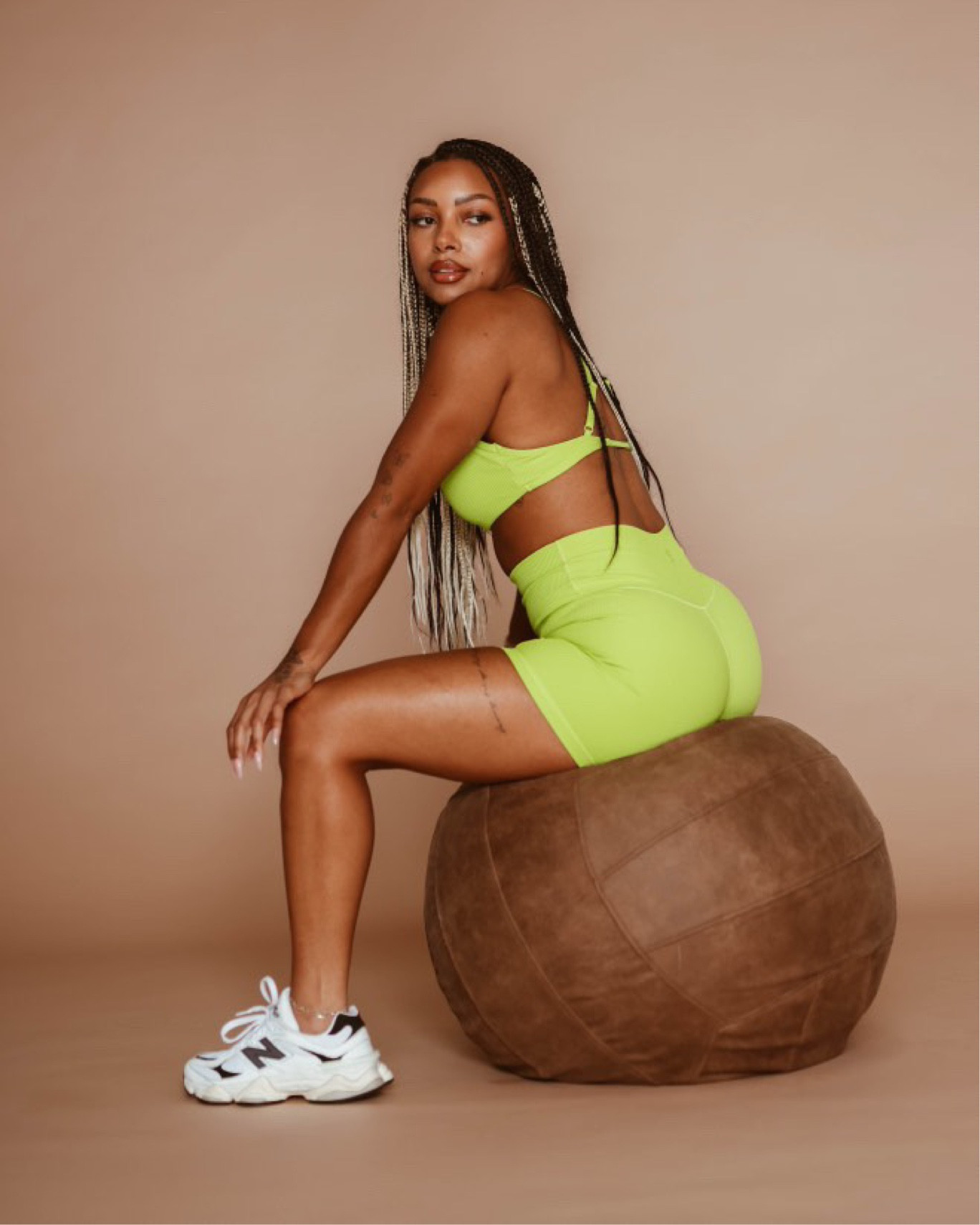 Lime in the coconut #workoutwear

#LTKStyleTip #LTKActive #LTKFindsUnder100