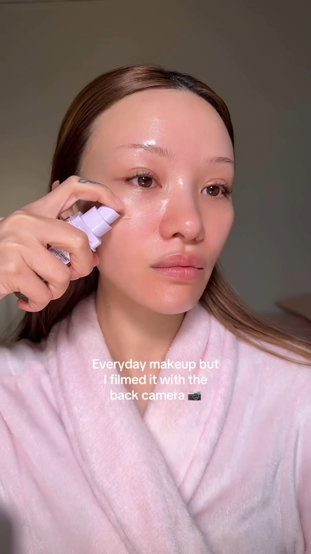 filmed a makeup look with the back camera for the first time! which one do you prefer?? 👀

#LTKStyleTip #LTKFindsUnder50 #LTKBeauty