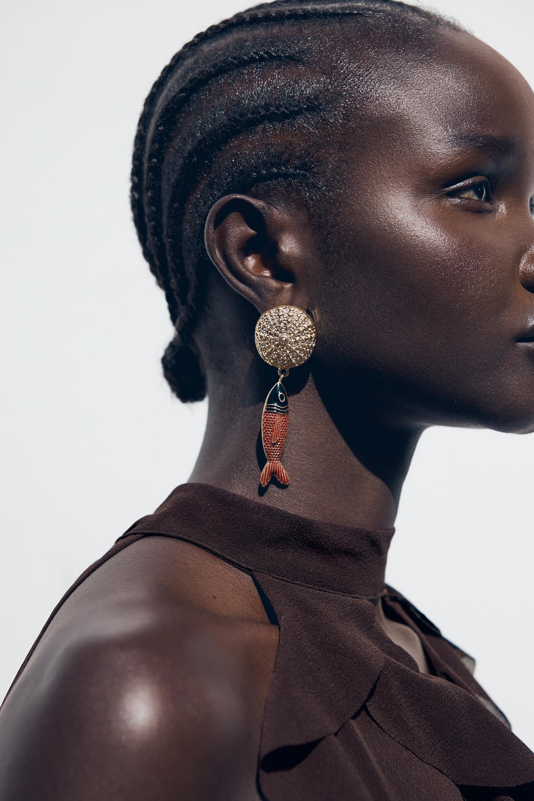 CIRCULAR FISH EARRINGS | Zara US