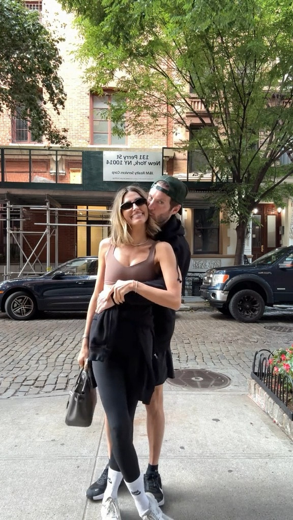 Wearing Year of Ours! 🖤