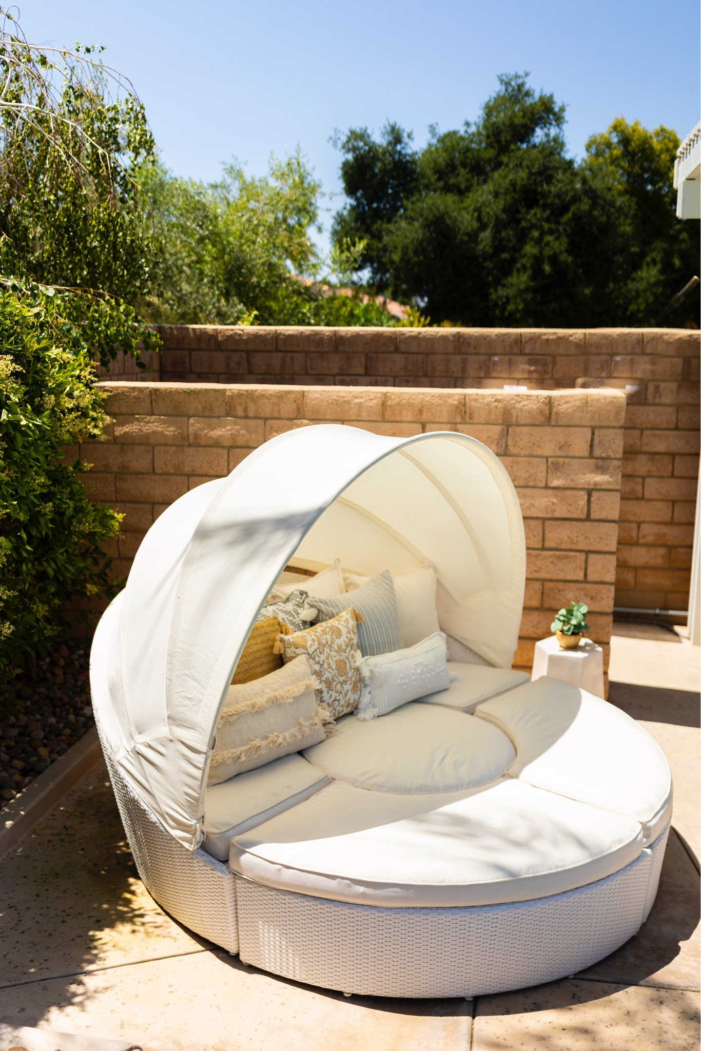 Patio round lounger!!! The perfect lounger for your backyard!!

Patio, patio furniture, backyard furniture, loungers, white patio furniture? 

#LTKHome #LTKFamily #LTKSeasonal