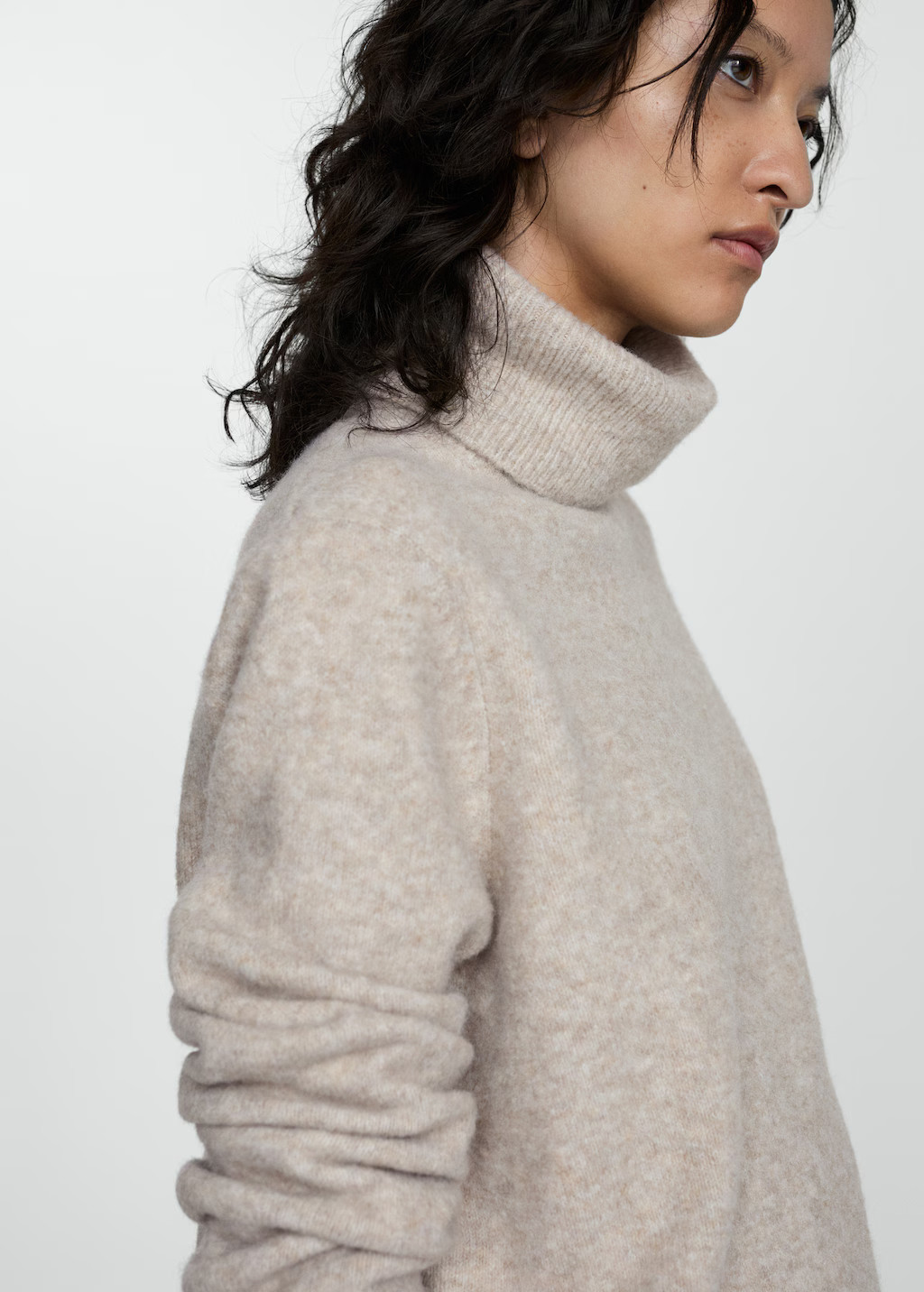 Turtleneck knit sweater | MANGO (US)