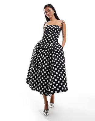 Amy Lynn Alexa shoulder tie midi dress in mono polka dot | ASOS (Global)