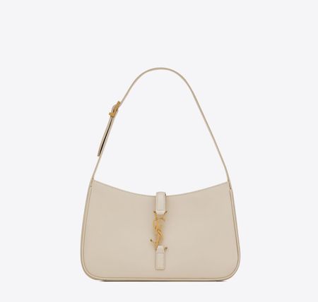 YSL handbag 
Saint Laurent handbag 
Designer handbag 
Hobo handbag 
Winter handbag 
Handbags 
Wishlist 
Leather handbag

Follow my shop @styledbylynnai on the @shop.LTK app to shop this post and get my exclusive app-only content!

#liketkit 
@shop.ltk
https://liketk.it/3YkXg

Follow my shop @styledbylynnai on the @shop.LTK app to shop this post and get my exclusive app-only content!

#liketkit 
@shop.ltk
https://liketk.it/3Yr53

Follow my shop @styledbylynnai on the @shop.LTK app to shop this post and get my exclusive app-only content!

#liketkit 
@shop.ltk
https://liketk.it/3YvGG

Follow my shop @styledbylynnai on the @shop.LTK app to shop this post and get my exclusive app-only content!

#liketkit 
@shop.ltk
https://liketk.it/3YAJn

Follow my shop @styledbylynnai on the @shop.LTK app to shop this post and get my exclusive app-only content!

#liketkit 
@shop.ltk
https://liketk.it/3YByu

Follow my shop @styledbylynnai on the @shop.LTK app to shop this post and get my exclusive app-only content!

#liketkit 
@shop.ltk
https://liketk.it/400rm

Follow my shop @styledbylynnai on the @shop.LTK app to shop this post and get my exclusive app-only content!

#liketkit 
@shop.ltk
https://liketk.it/40aSd

Follow my shop @styledbylynnai on the @shop.LTK app to shop this post and get my exclusive app-only content!

#liketkit #LTKstyletip #LTKitbag #LTKFind
@shop.ltk
https://liketk.it/40rsc