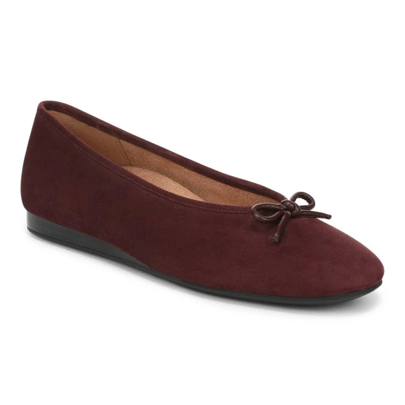 Larissa Flat | Square Toe Ballet Flats | Vionic Shoes | Vionic (US)