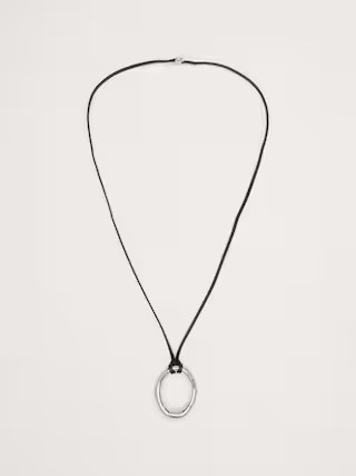 Leather Oval Pendant Necklace | Banana Republic (US)