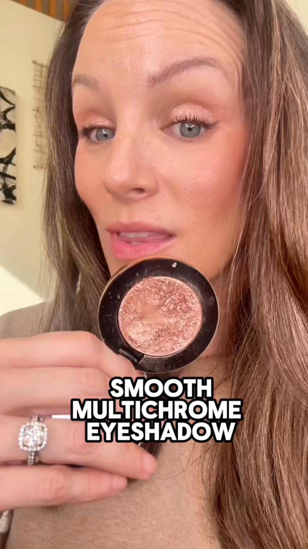  This eyeshadow makes your eyes look so awake. The multichrome pearls catch the light beautifully, and the texture is insanely smooth. Wear it soft or amp it up — it always looks stunning.

#makebeauty #makebeautyeyeshadow #metalliceyeyeshadow #multichromatic #beautyover40 

#LTKOver40 #LTKBeauty