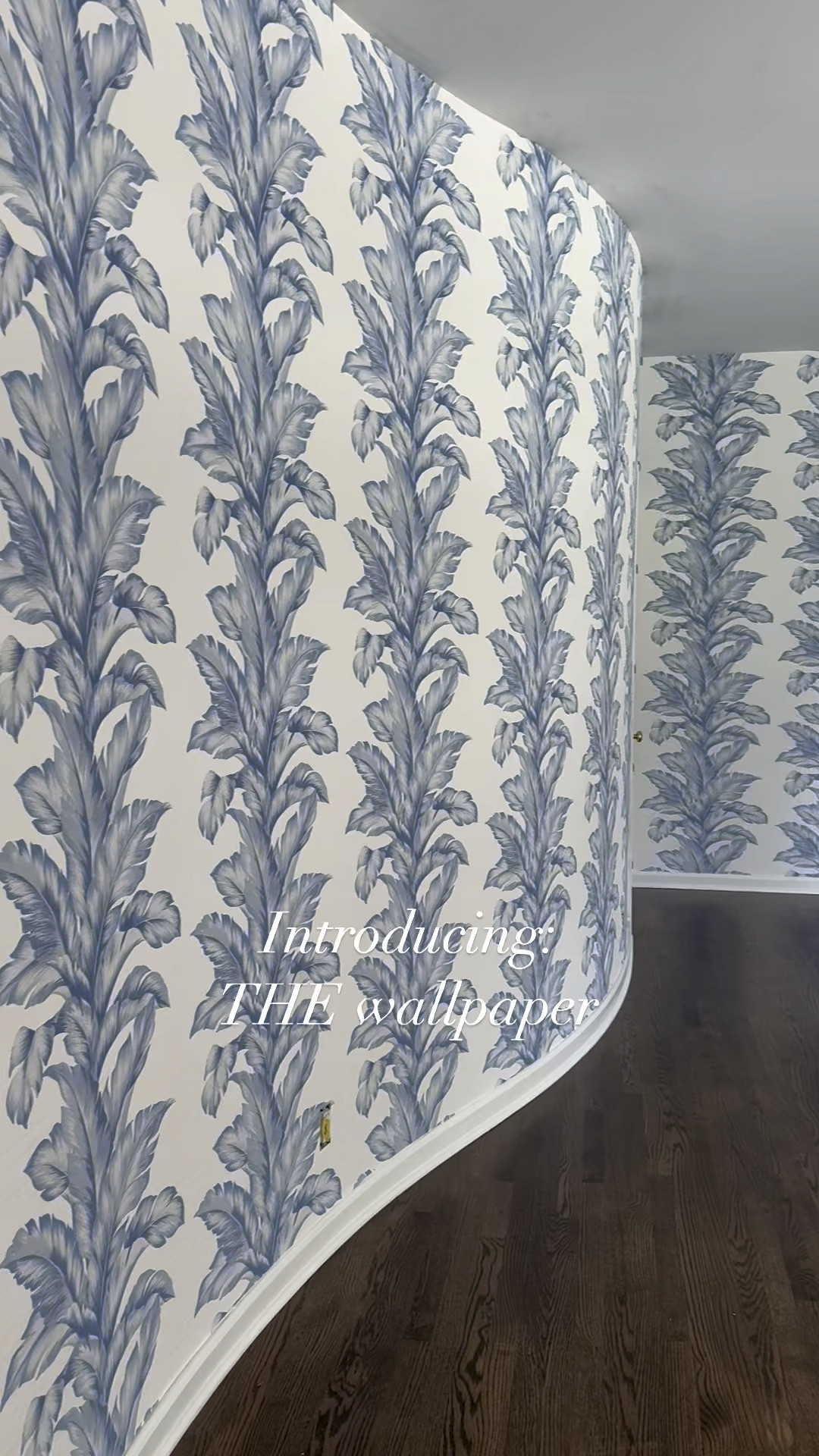 The wallpaper!!!!!! 

#LTKVideo #LTKStyleTip #LTKHome