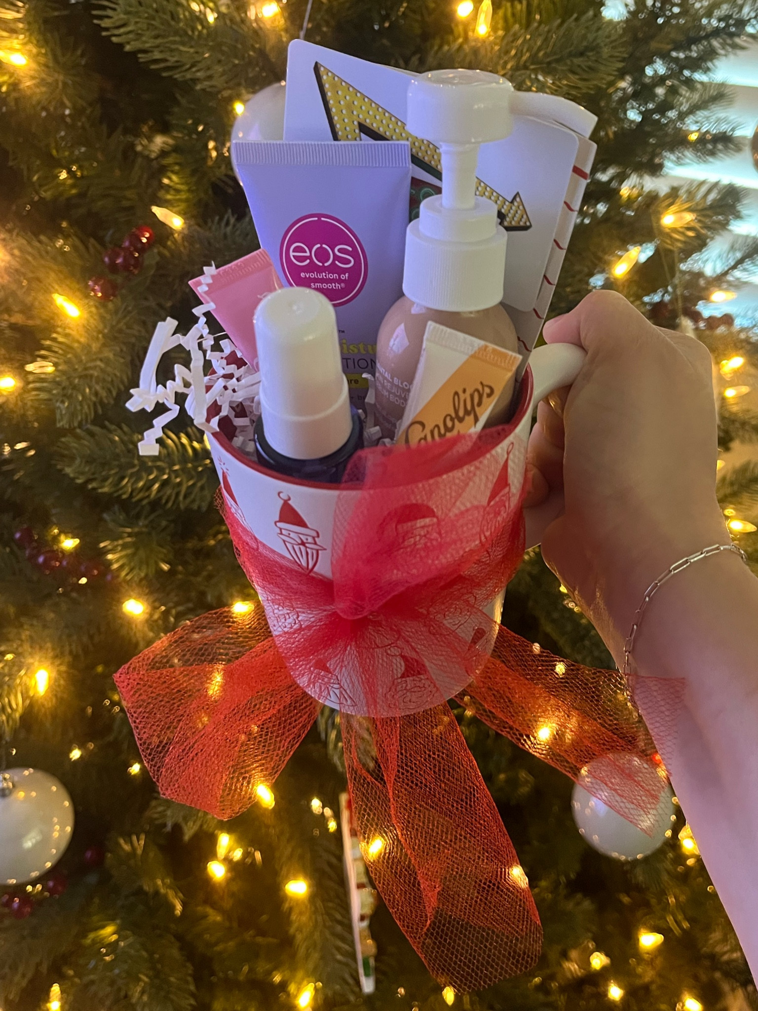 FAVORITE THINGS MUG EXCHANGE 🎁✨☕️ TARGET buy 3 get 1 free minis !!!

#LTKSeasonal #LTKHoliday #LTKSaleAlert