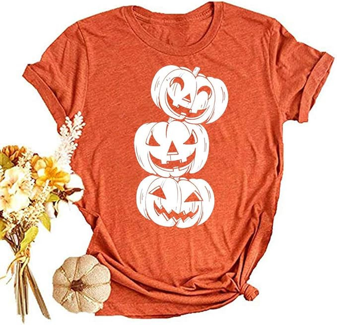 EIGIAGWNG Womens Fall Pumpkin T-Shirts Funny Short Sleeve Halloween Graphic Tees Tops | Amazon (US)