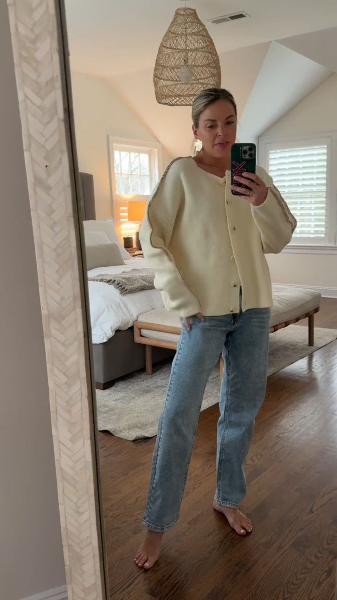 Jeans are Super comfortable and a great midrise. I’m 5’5 wearing a 26R/tts. Sweater is old Anthro

#LTKSaleAlert