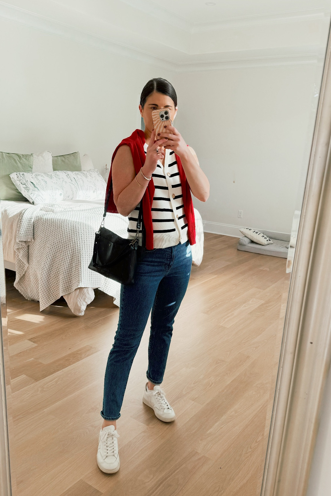 ❤️🤍💙🖤 

#LTKFindsUnder50 #LTKFindsUnder100 #LTKSeasonal