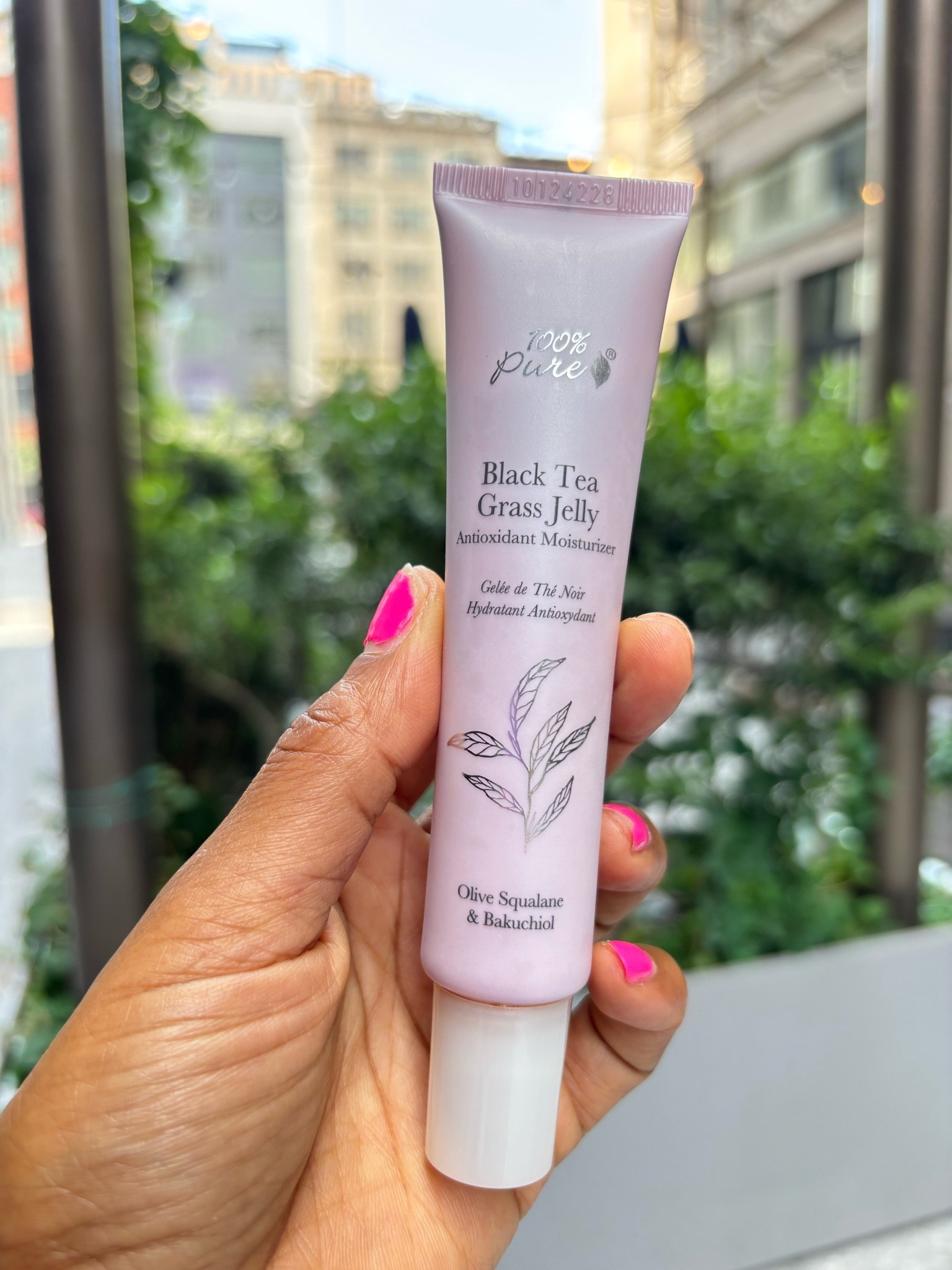 I’ve been slowly making my way through the 100% PURE Summer Refresh Edit, and this Black Tea Grass Jelly Antioxidant Moisturizer is next on my list to try.

I love that it’s made with ingredients like black tea, olive squalane, hyaluronic acid, and bakuchiol to help hydrate and support the skin. I’m excited to add it to my routine and see how my skin responds. Thank you again to 100% PURE for sending it over. I linked it below if you want to take a closer look.

#LTKU #LTKselfcare #LTKBeauty