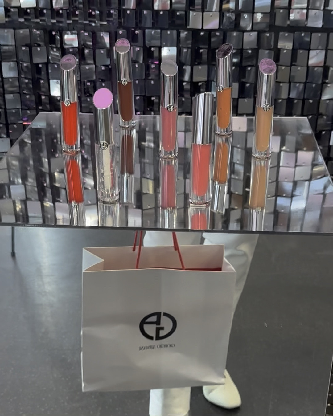 [ PRISMA GLASS LIP GLOSS]
@armanibeauty super hydrating, oil-gloss texture ❤️ Next Gen in high-shine + volume 

Available in 7 sheer shades: 01 Clear Shine, 02 Candy Halo, 03 Honey Gleam, 04 Cherry Glaze, 05 Berry Bean, 06 Amber Shine, 07 Nude Glow

#Armanibeauty #armaniprismaglass 

#LTKgiftguide #LTKbeauty #FashionMonth