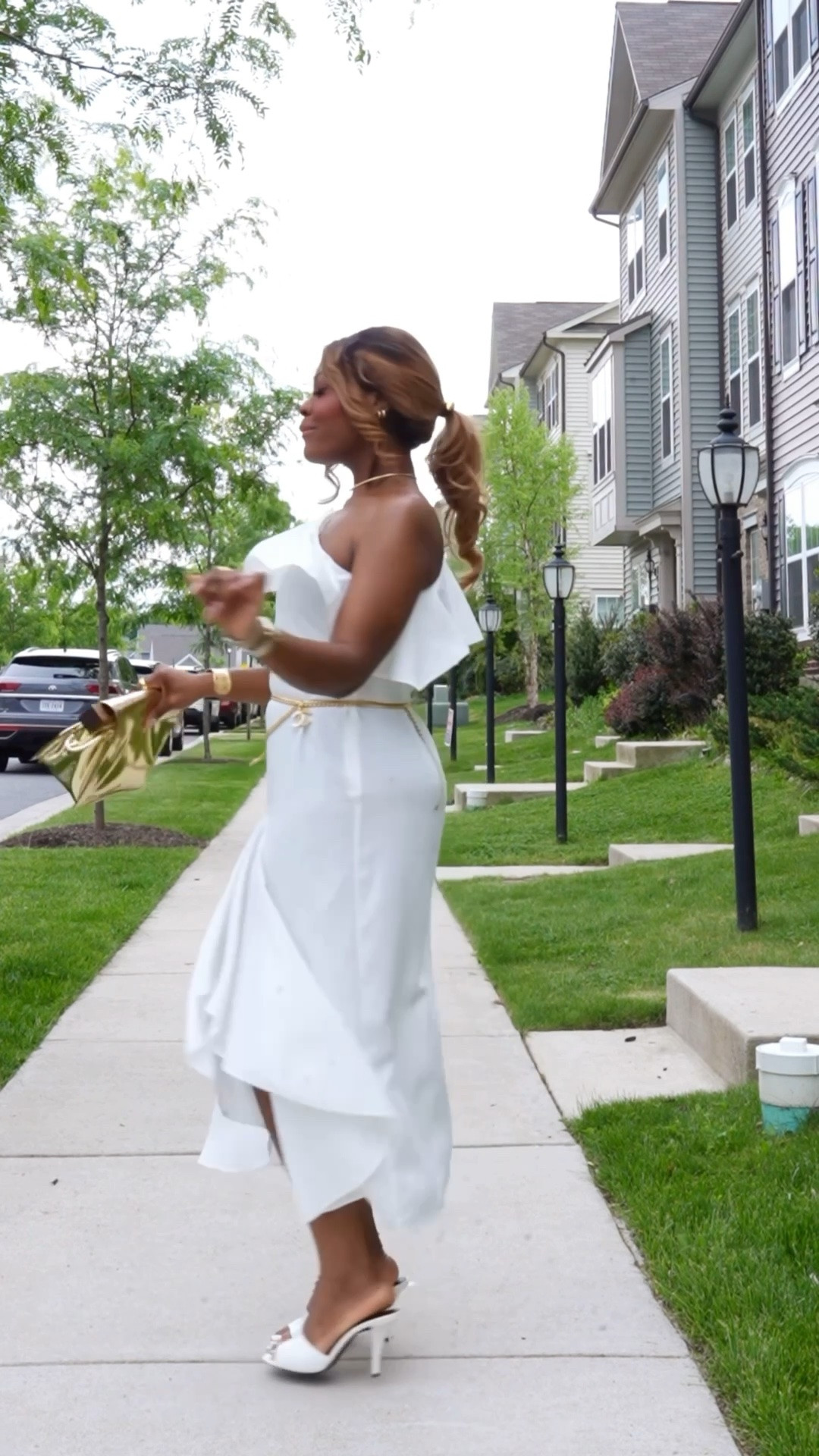 Obsessed with this dress 💃🏾 white dress season is here and this one is so fun

#LTKootd #LTKMidsize #LTKSeasonal