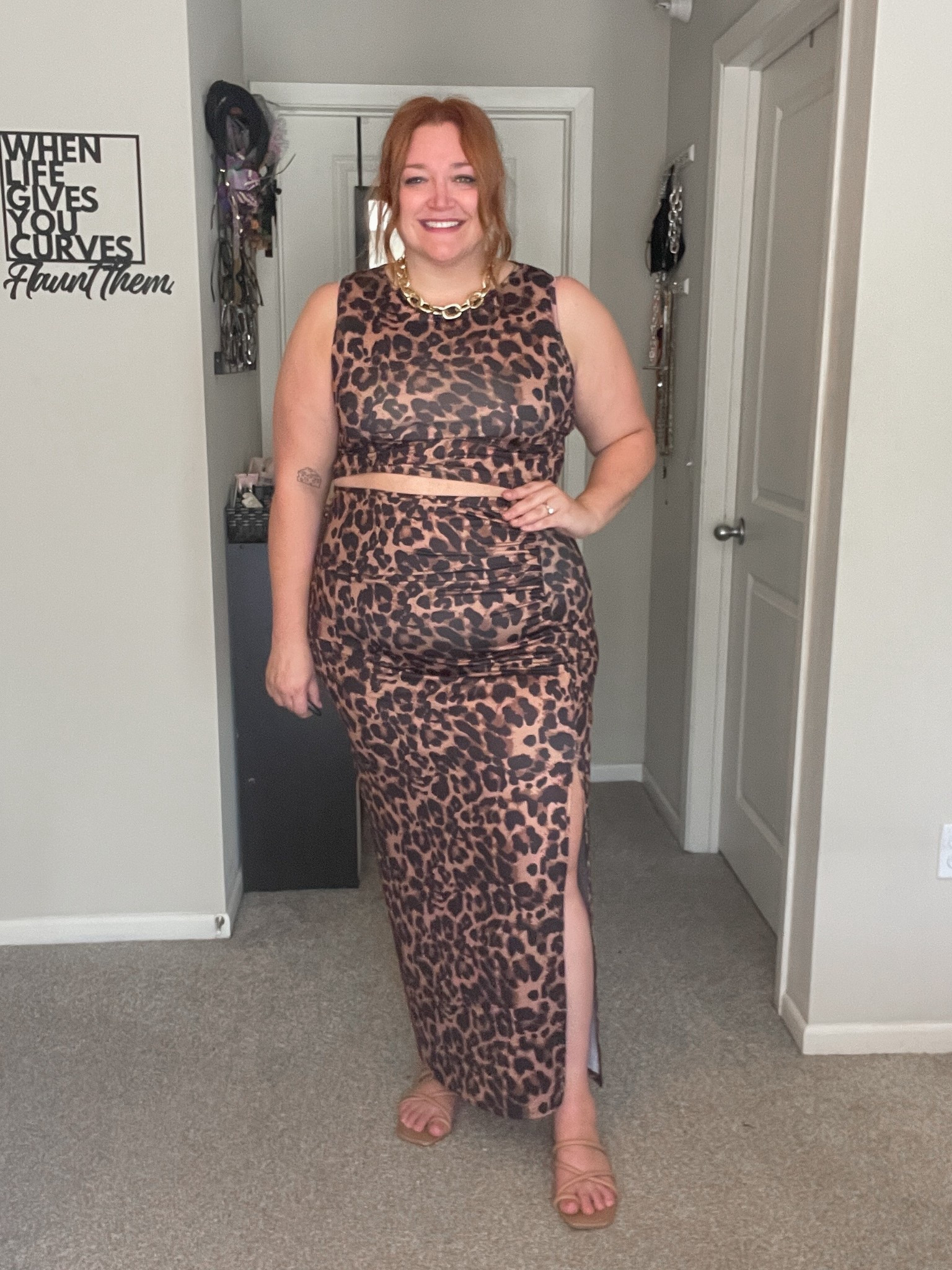Leopard 2 piece skirt set that’s plus size! Has minor ruching at the tummy, too.

Code SCus7tarajanestyle198 to save at SHEIN


#LTKPlusSize #LTKFindsUnder50 #LTKMidsize