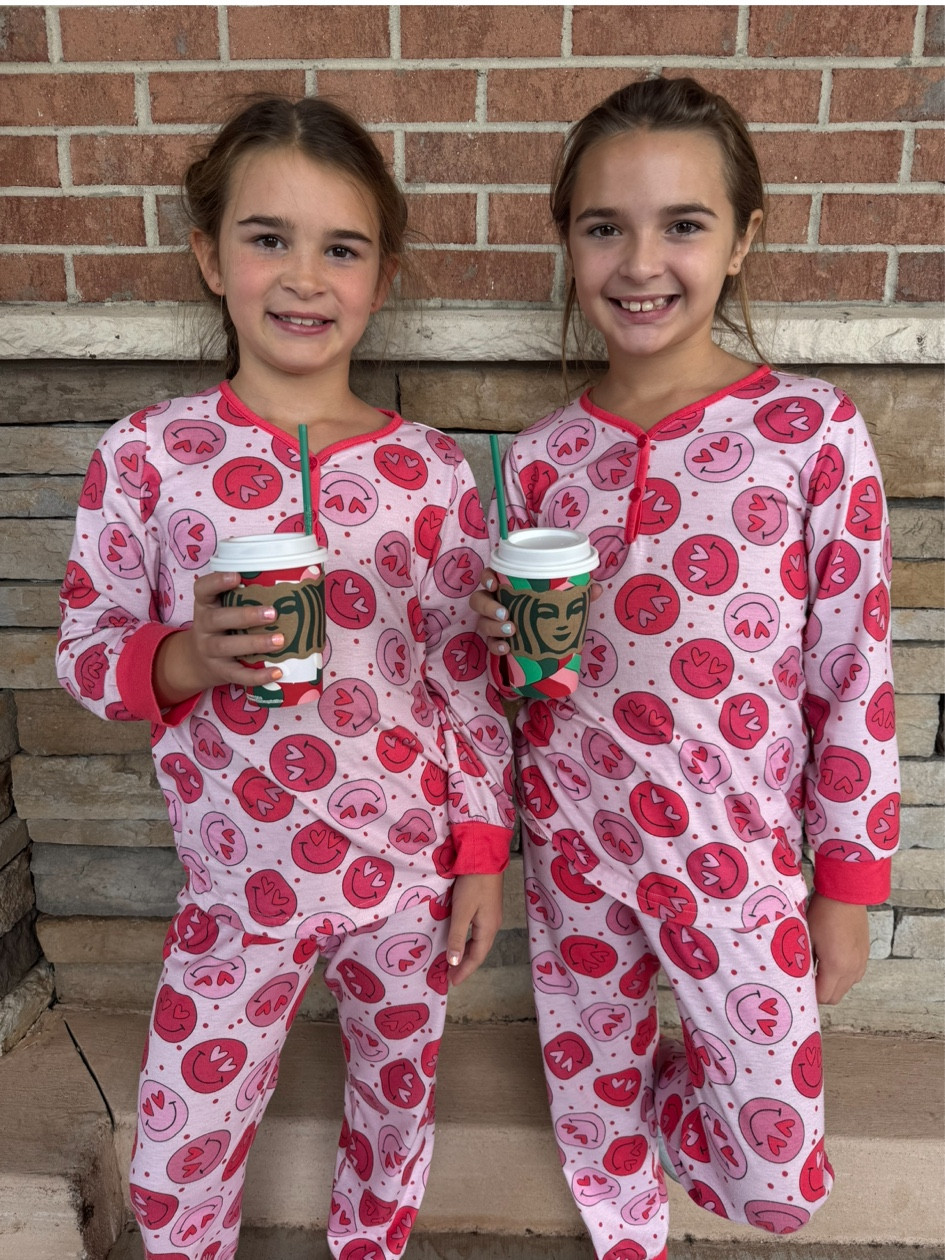 🩷 matching family pajamas 

#mommyandme #valentines #gift

#LTKFindsUnder50 #LTKFamily #LTKKids