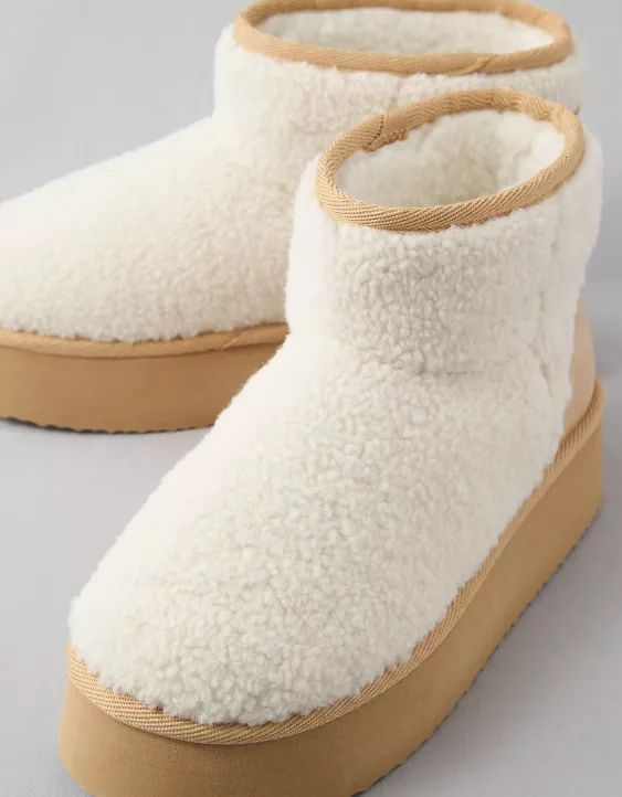 AE Cozy Platform Bootie | American Eagle Outfitters (US & CA)