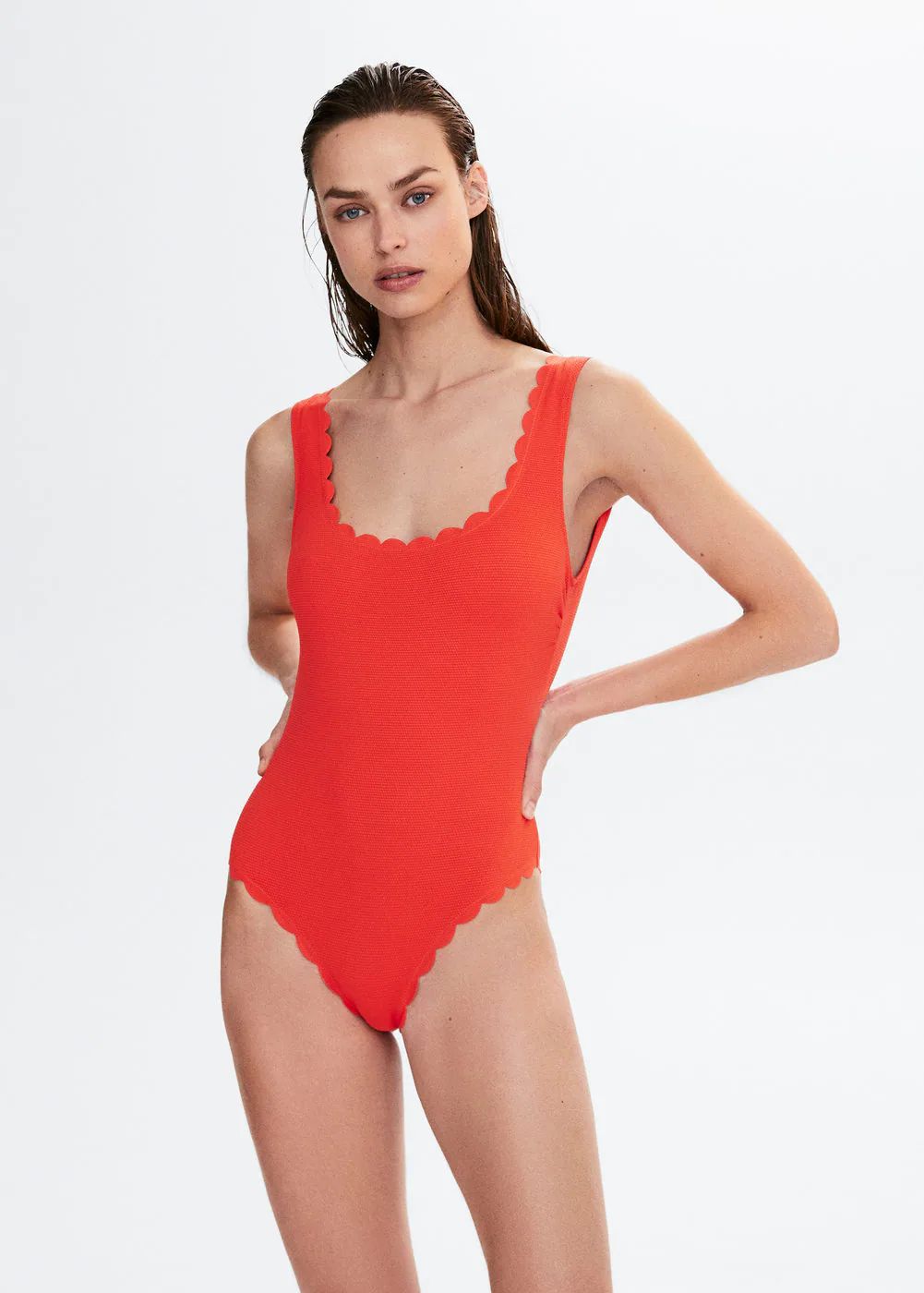 Scallop-textured swimsuit | MANGO (US)