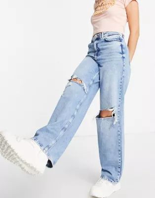 New Look 90s baggy ripped dad jean in mid blue | ASOS (Global)