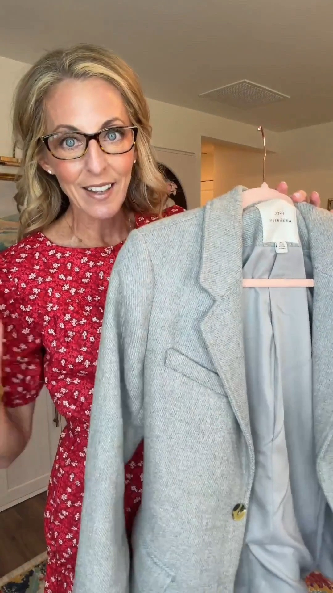 Don’t mind me having the best Monday thanks to Walmart bringing back our FAVORITE look for less blazer. This thing is so, so good and will sell out again. I can’t get over how similar it looks to the much more expensive version, you could buy a handful of colors (@Walmart bring us more options) for far less than one of the other options. This was and will continue to be my go-to because it is that good! 
Look for less blazer, fall must have, teacher approved blazer

#LTKOver40 #LTKSeasonal #LTKWorkwear