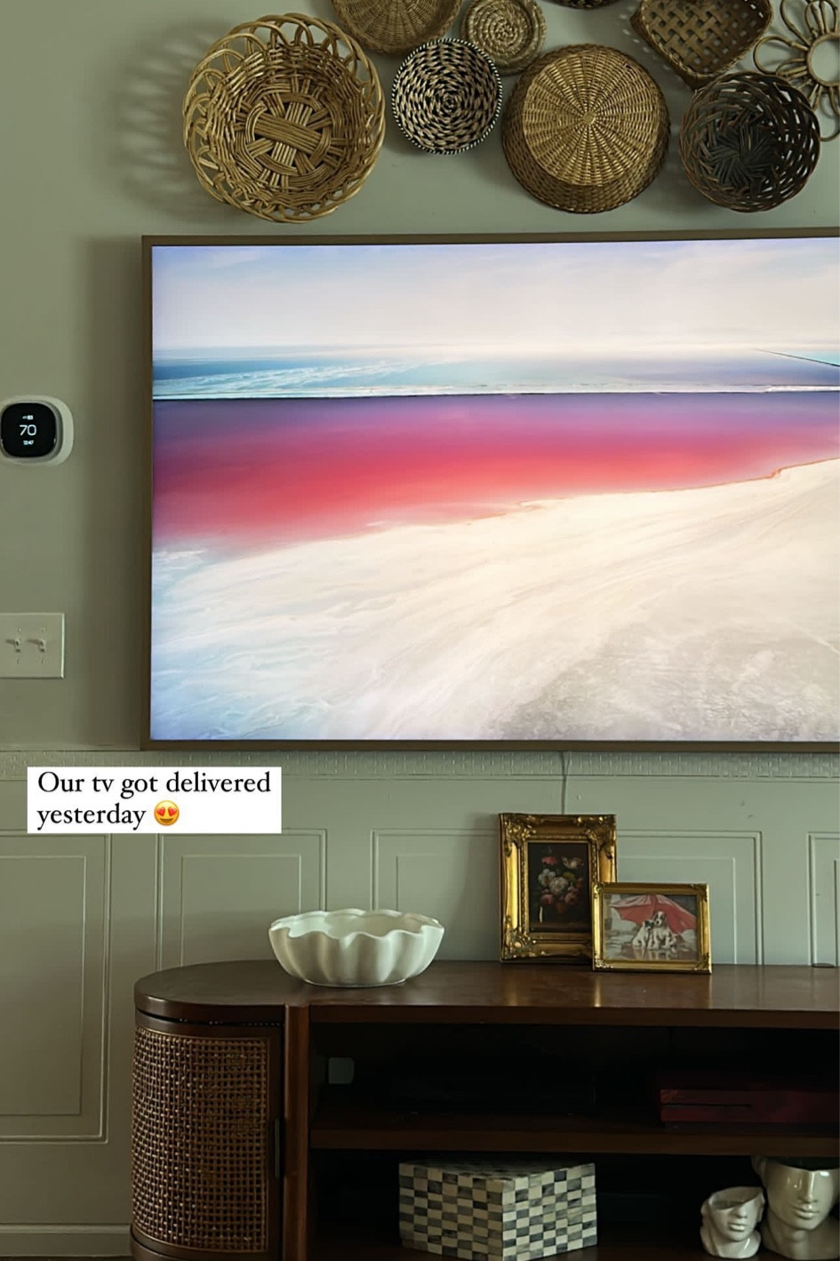 Sale alert! Samsung Frame TV is on sale! 

Frame tv, the frame, Samsung, Samsung tv, Samsung frame, tv, 

#LTKsalealert #LTKhome #LTKGiftGuide