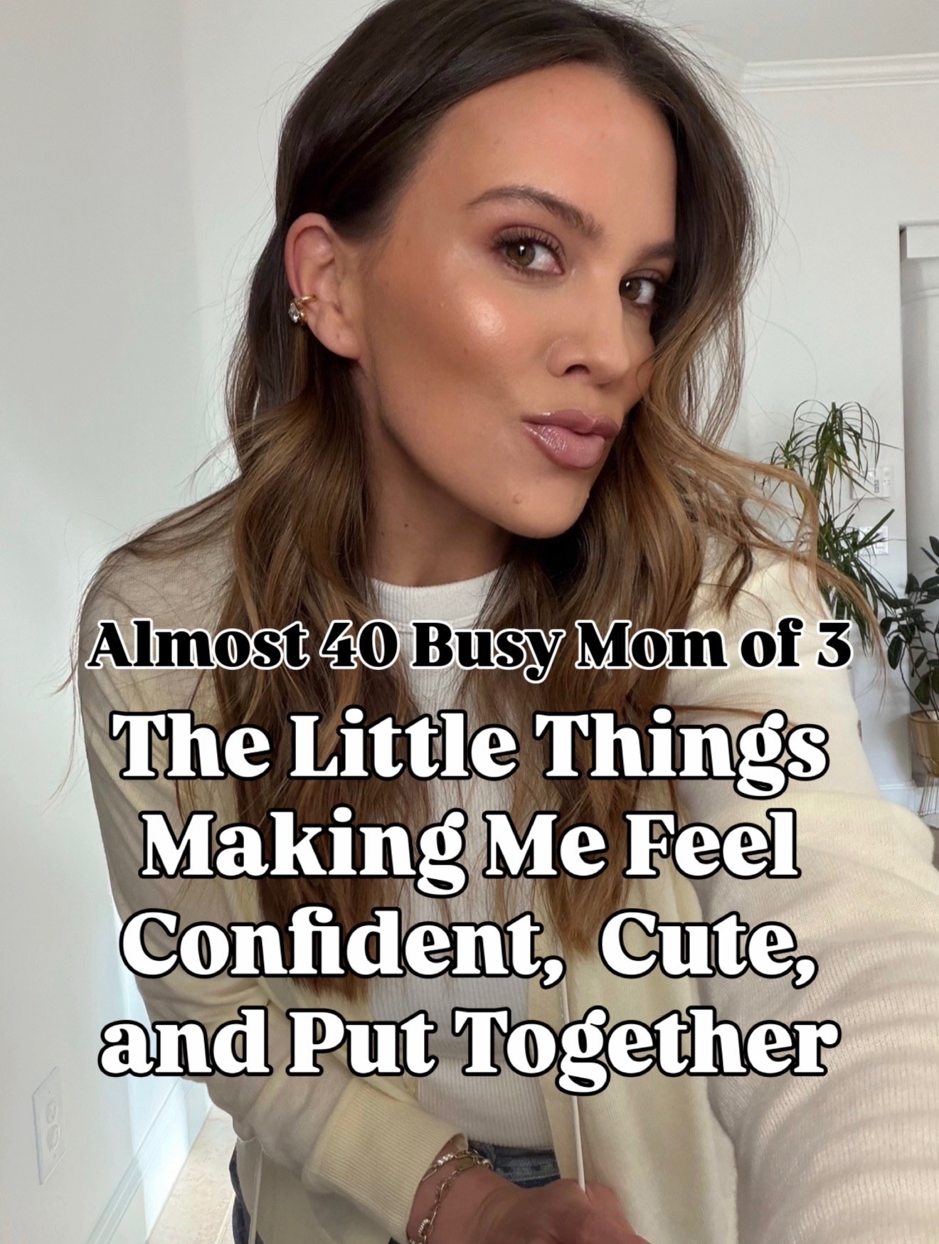 The little things making me feel confident, cute, and put together!

chanel water fresh tint complexion - Bo33

use code ASHANDEMSPANX at checkout for the white denim and orange top!