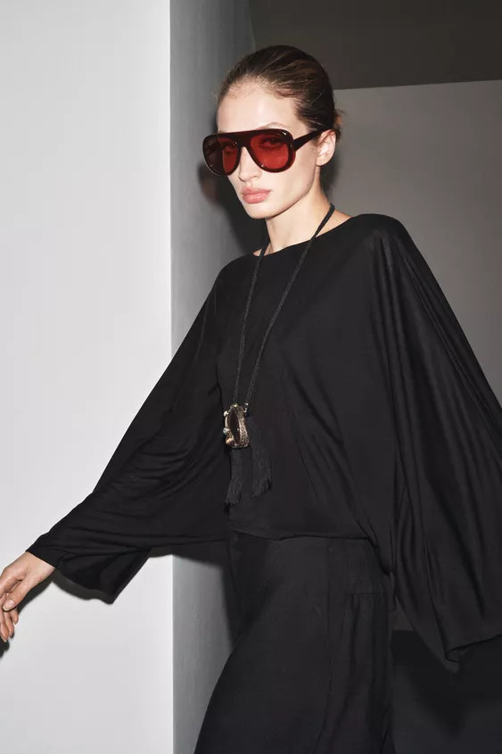 ASYMMETRIC FLOWY CAPE | Zara US