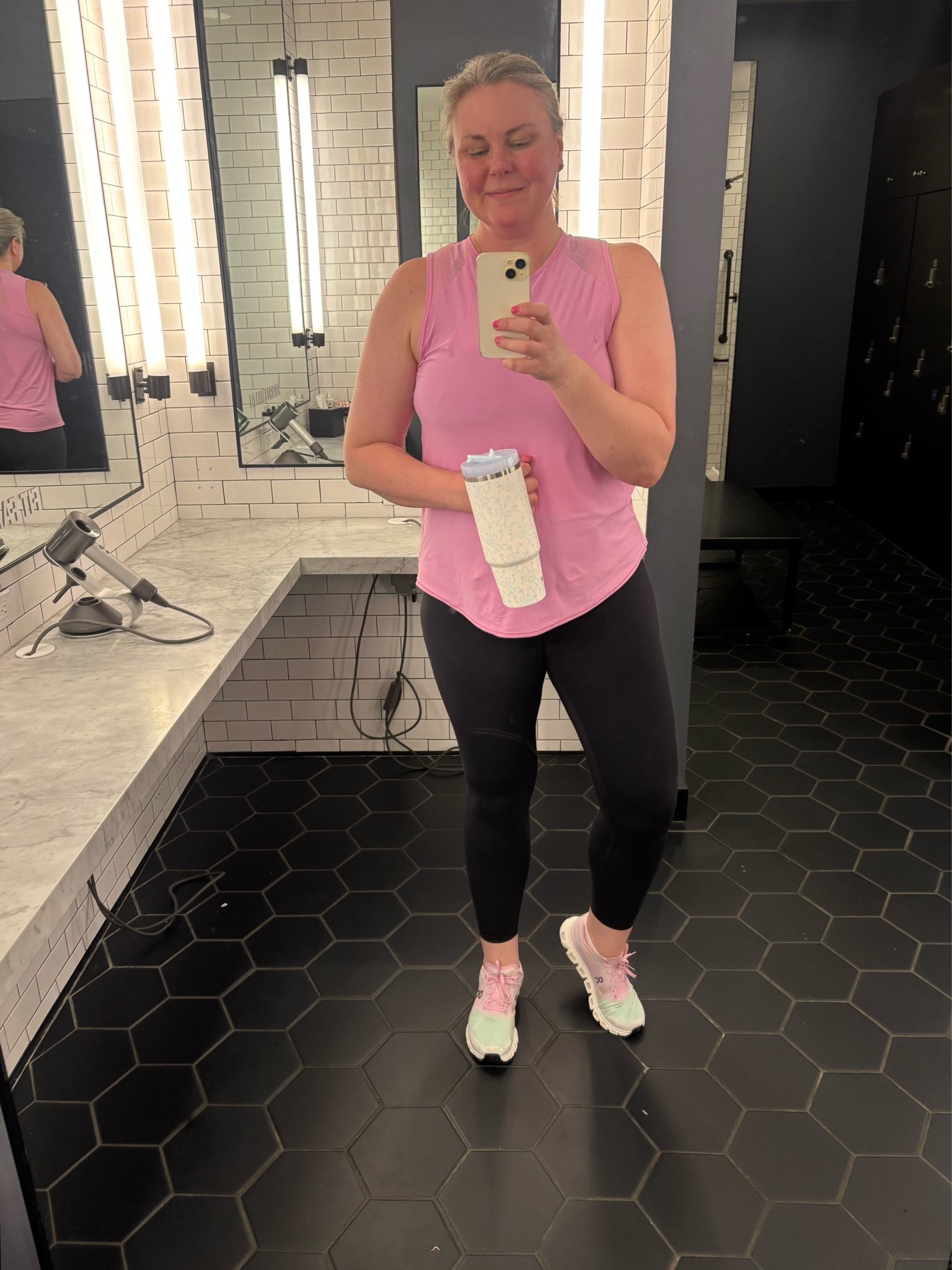 Today’s Barry’s sweatfit 💪🏻

#LTKselfcare #LTKfitnessgoals #LTKActive