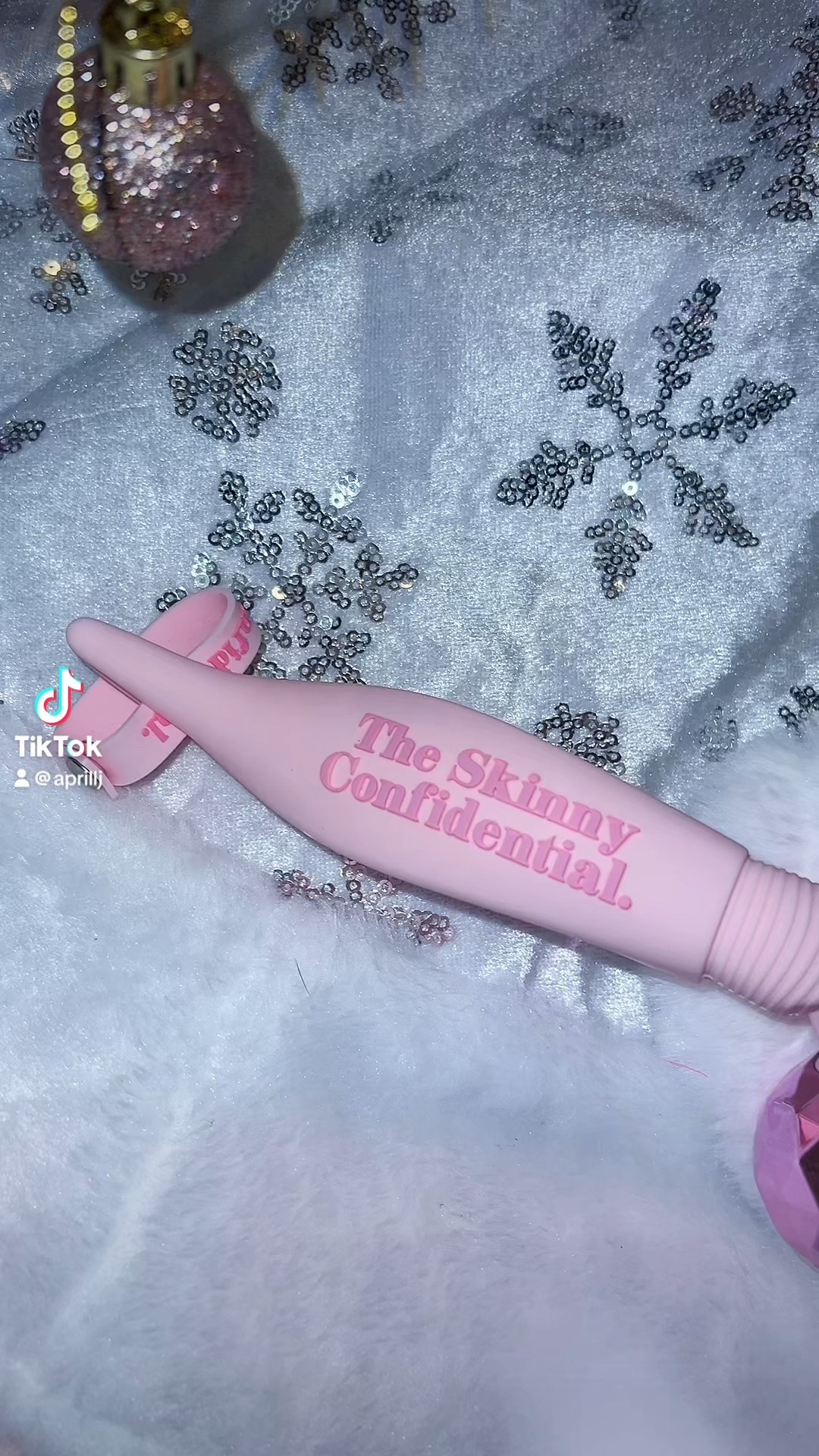 perfect gift idea for the skincare/wellness lover! #ltkholiday

#LTKBeauty #LTKGiftGuide #LTKHoliday