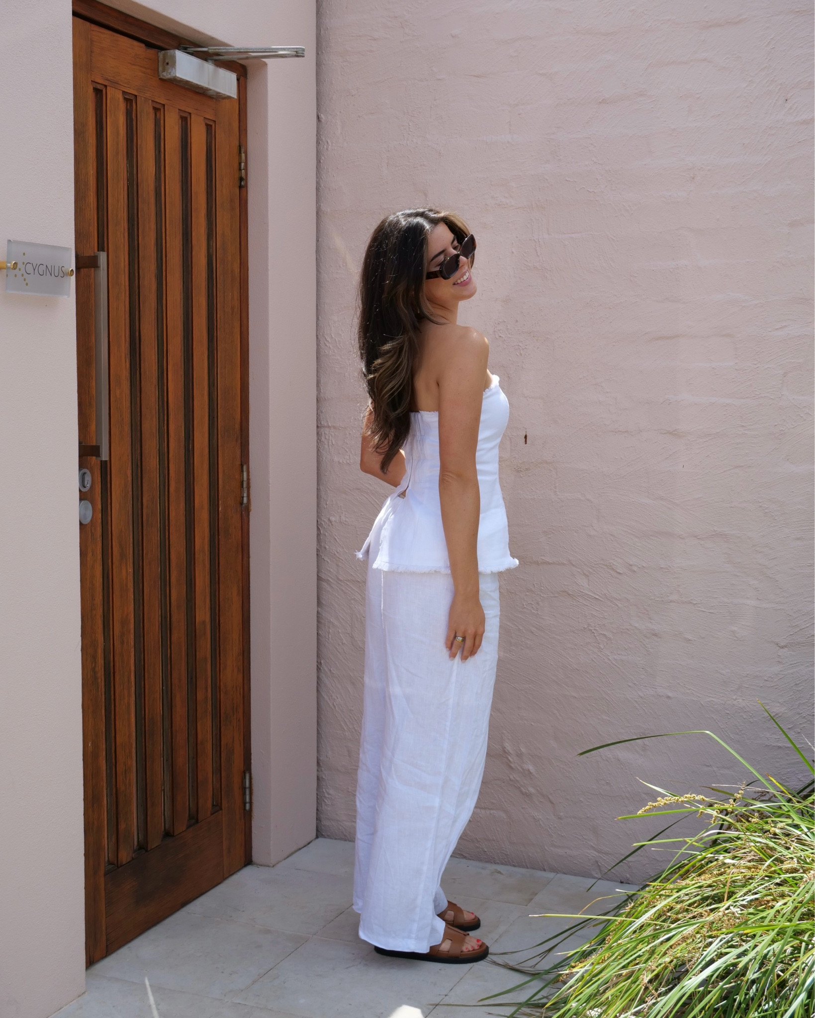 This has to be one of my favourite linen sets of all time! I actually wore my target linen bottoms and they were a perfect match for the beautiful Dissh linen top here. Obsessed 

#LTKaustralia