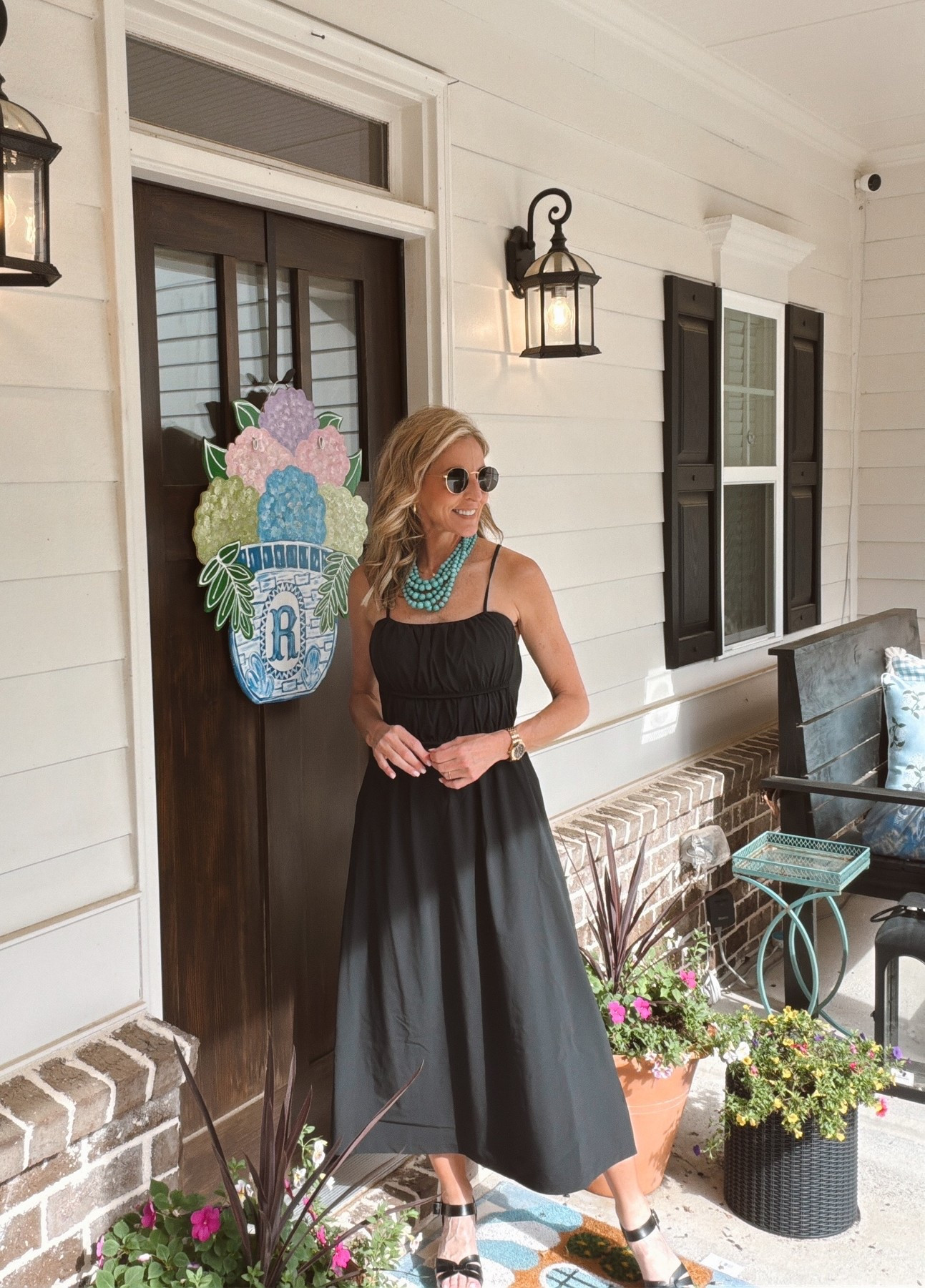 Follow + Comment WALMART for all links

5 Walmart dresses under $30 and honestly… every single one looks so much more expensive than it is. From vacation dinners to summer weddings to everyday errands, these are the kind of easy throw-on dresses that still make you feel put together. Comfortable, flattering, lightweight, and perfect for hot Georgia summers.

Wearing XS for reference.