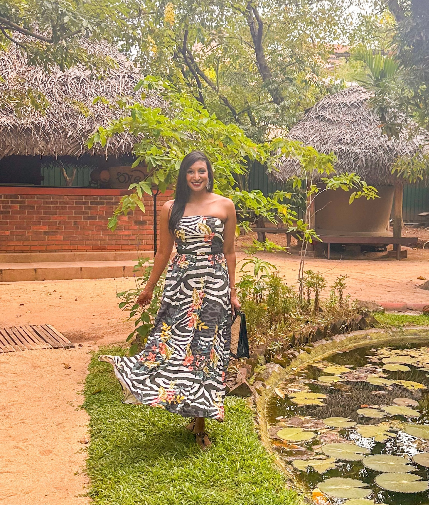 Stripe right 

#LTKSeasonal #LTKstyletip #LTKtravel