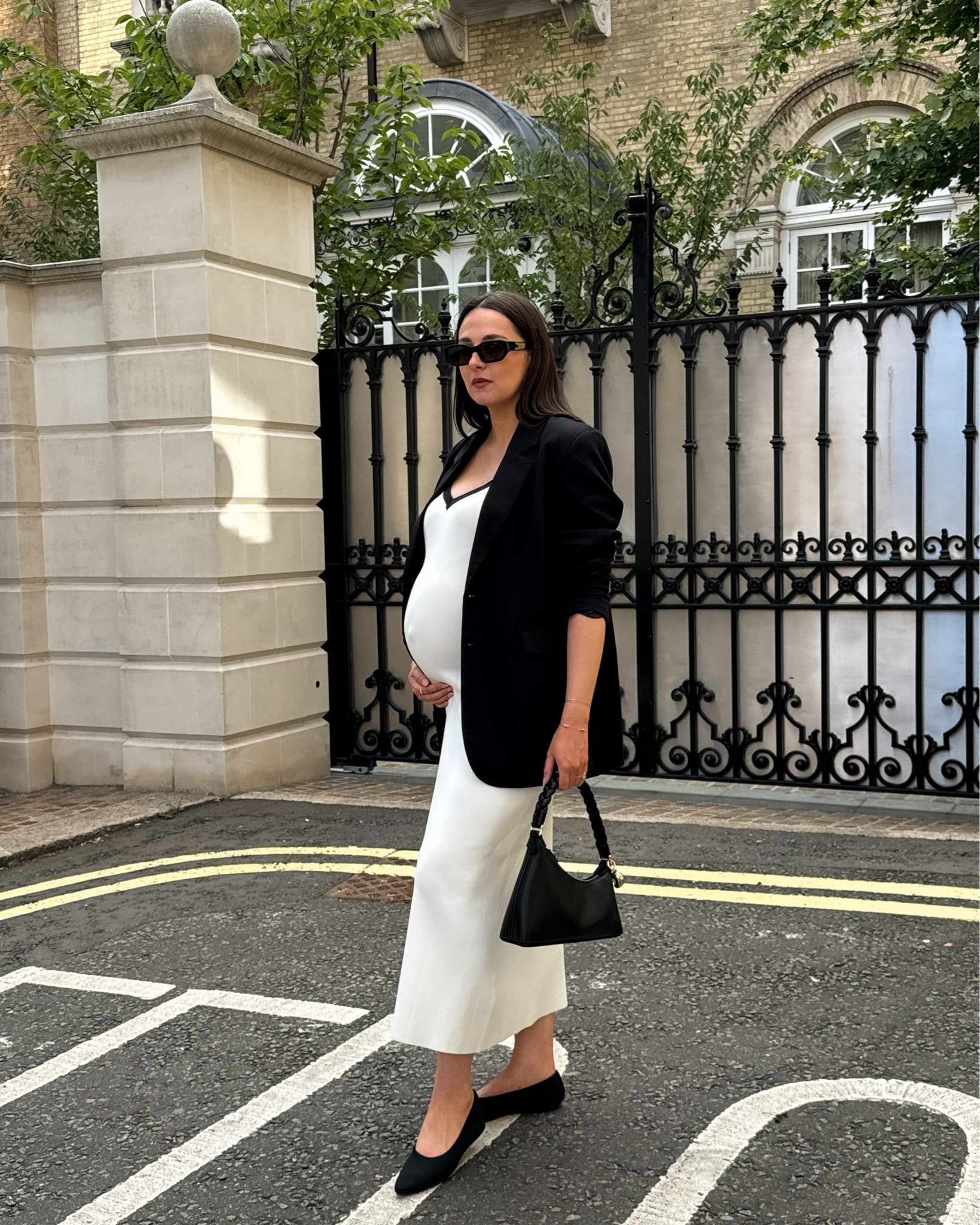 Summer dress, white dress, classic style, chic style, monochrome style, pregnancy outfit, bump outfit, transitional style 

#LTKmaternity #LTKuk #LTKeurope