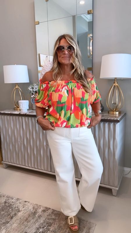 These vibrant colors scream summer! The tops are so lightweight and beautiful. Perfect for date night girls night out or vacation.