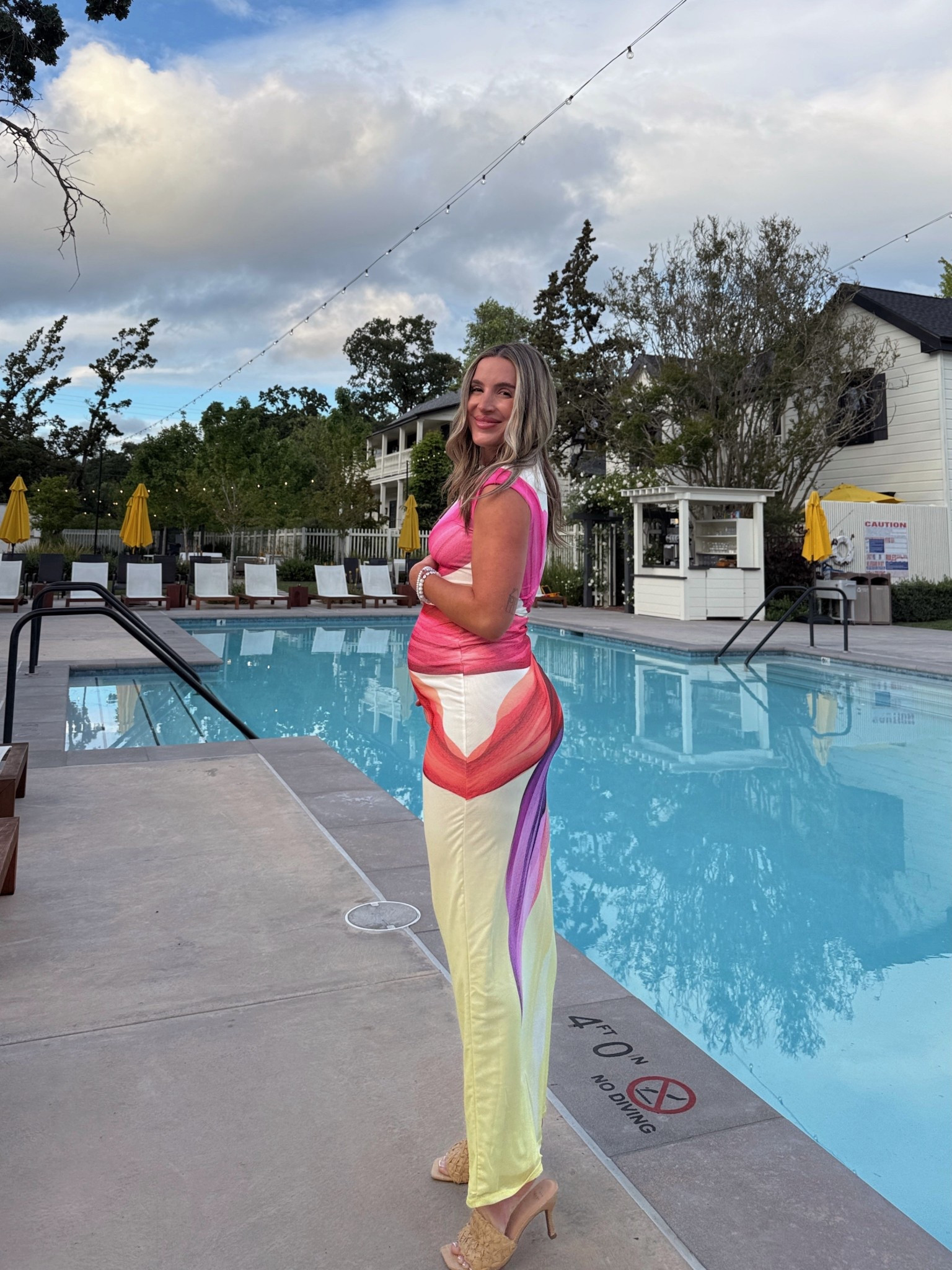 I’m 5’2” in an XS! 

Pregnancy dress
Pregnancy wedding guest 
Pregnancy summer dress 
Maternity dress wedding 
Pregnancy outfit summer 

#LTKBump