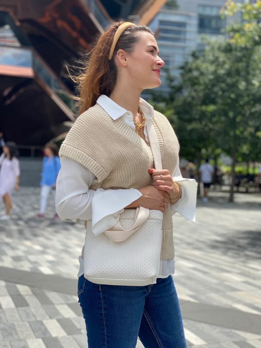 Koala Go! Midi Town Crossbody Bag: Ivory Neoprene | Quilted Koala