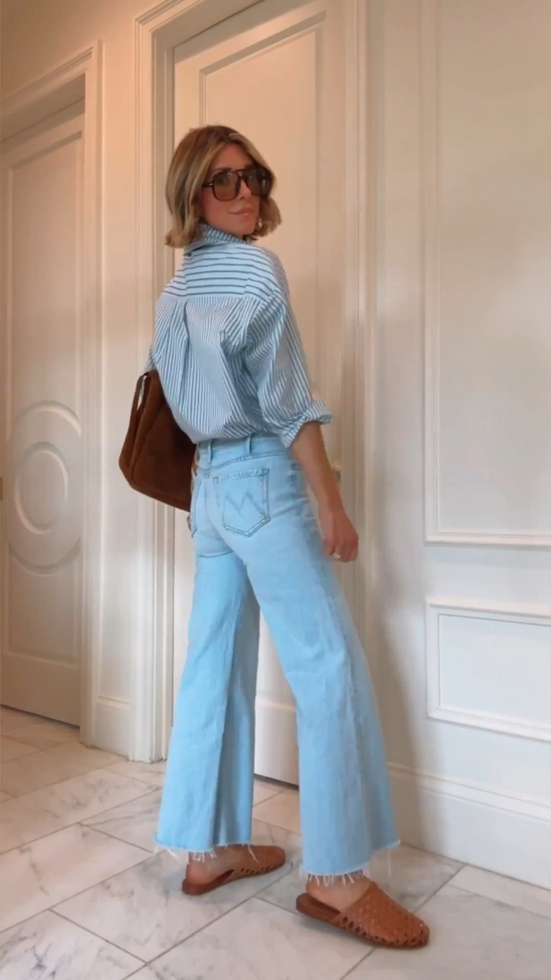The jeans everyone is talking about! I'm 5'7 here and showing both the petite and regular sizes on. Jeans fit tts wearing size 25 in both.

#LTKjeans