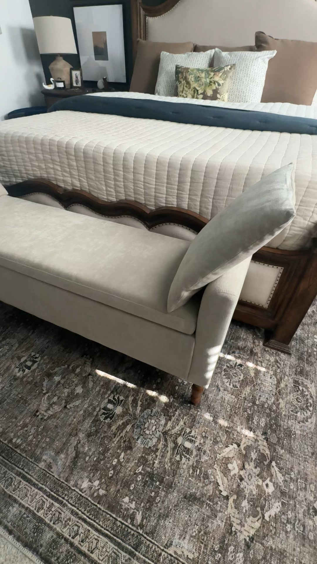 I finally found a bedroom bench wide enough for a king bed that isn’t over $300 🙌🏻🙌🏻 this one is 59” wide which makes it suitable for a long bed.
You have to be mindful when ordering furniture because sometimes a lower price means smaller scale. This is not the case with this one!

#MasterBedroom #BedroomBench #AmazonFind  

#LTKHome