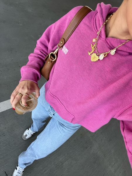 4/26/24 Casual Friday outfit 🫶🏼 Pink hoodie, casual spring outfit, casual outfit ideas, Levi jeans, Levi jeans outfit, Adidas sambas, Adidas samba outfits, spring fashion 2024, spring outfits 2024, spring fashion trends 2024 