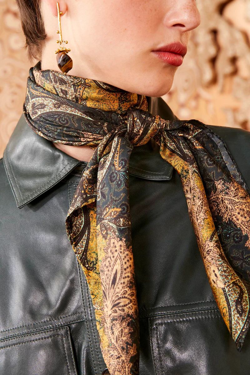 Chiara Scarf

      Alpine | Ulla Johnson