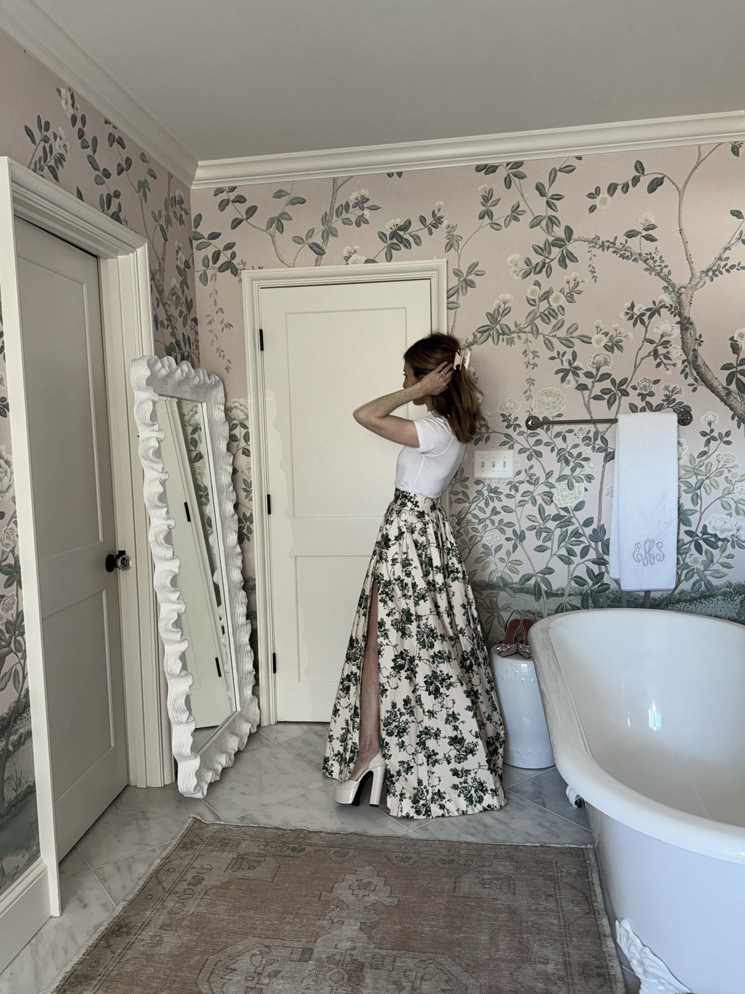 Gorgeous green skirt and a couple ways to style! Super pretty with a plain white tee or love the matching crop top. 

#LTKstyletip #LTKtravel #LTKwedding