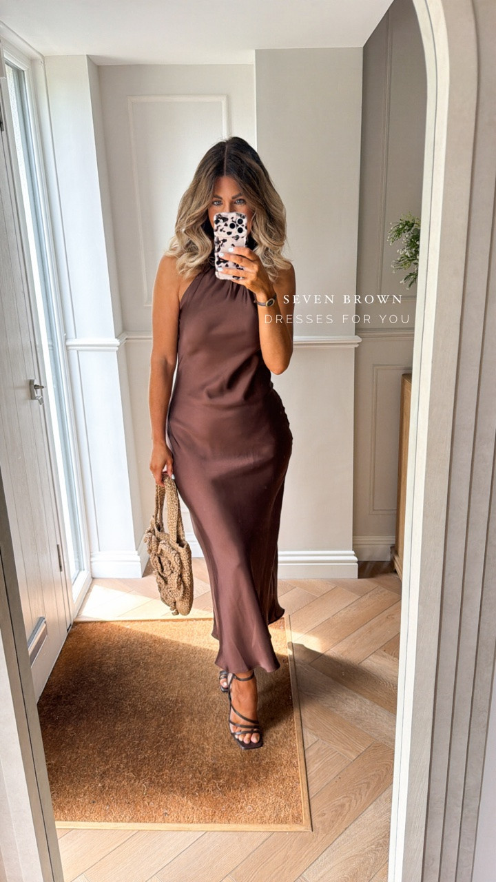 SEVEN BROWN DRESSES.. 🤎

It’s no secret chocolate brown has been my go to colour for quite some time now so here’s 7 of my favourite dresses that all made it to the keep pile.

*contains pr pieces 
#browndresses #allthingsbrown #dressideas

#LTKsummer #LTKdresses #LTKdatenight